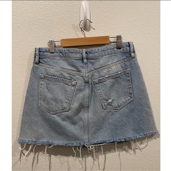 WE THE FREE Denim Distressed A-Line Mini Blue Skirt - Picture 5 of 5